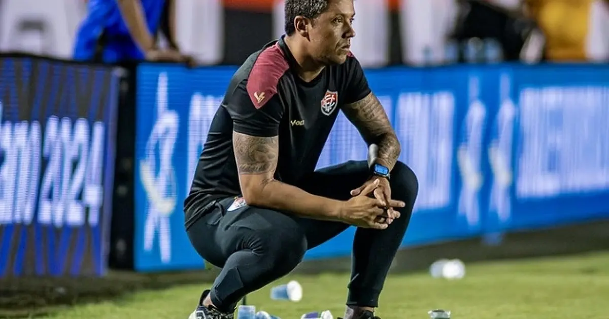 Thiago Carpini destaca sucesso do Vitória em 2024: “Conquistamos respeito”