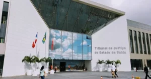 Magistrados do TJ-BA: Porque a Justiça Também Merece Estilo