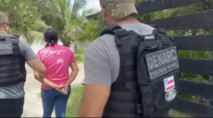 Mulher é presa suspeita de envolvimento em duplo homicídio ligado ao tráfico em Trancoso