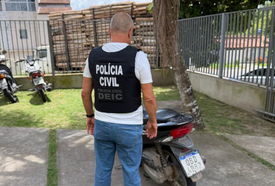 Polícia Civil recupera moto com restrição de furto em Eunápolis